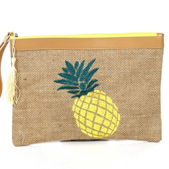 Pineapple Wristlet Beach Pouch NEW - Picture 1 of 3